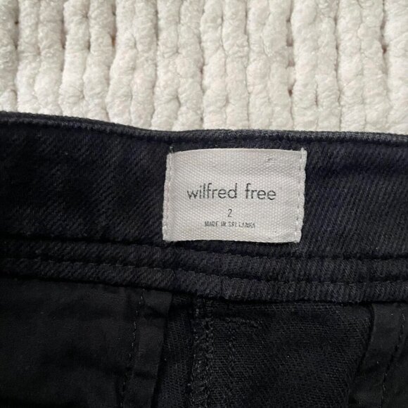 Aritzia Wilfred Maeve Black Cargo Jeans - Size 2 - Picture 5 of 7
